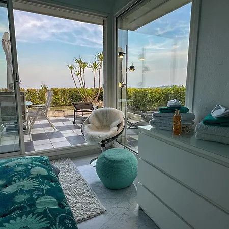 Rooftop, Sea View, Facing The Harbor, Near Center And
