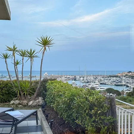 Rooftop, Sea View, Facing The Harbor, Near Center And